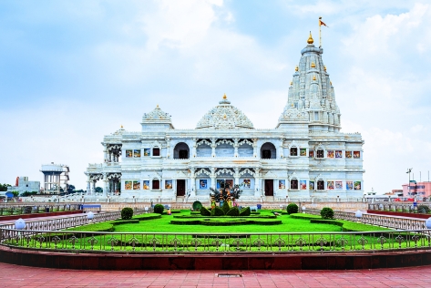 Sunrise Taj Mahal and Mathura Day Tour