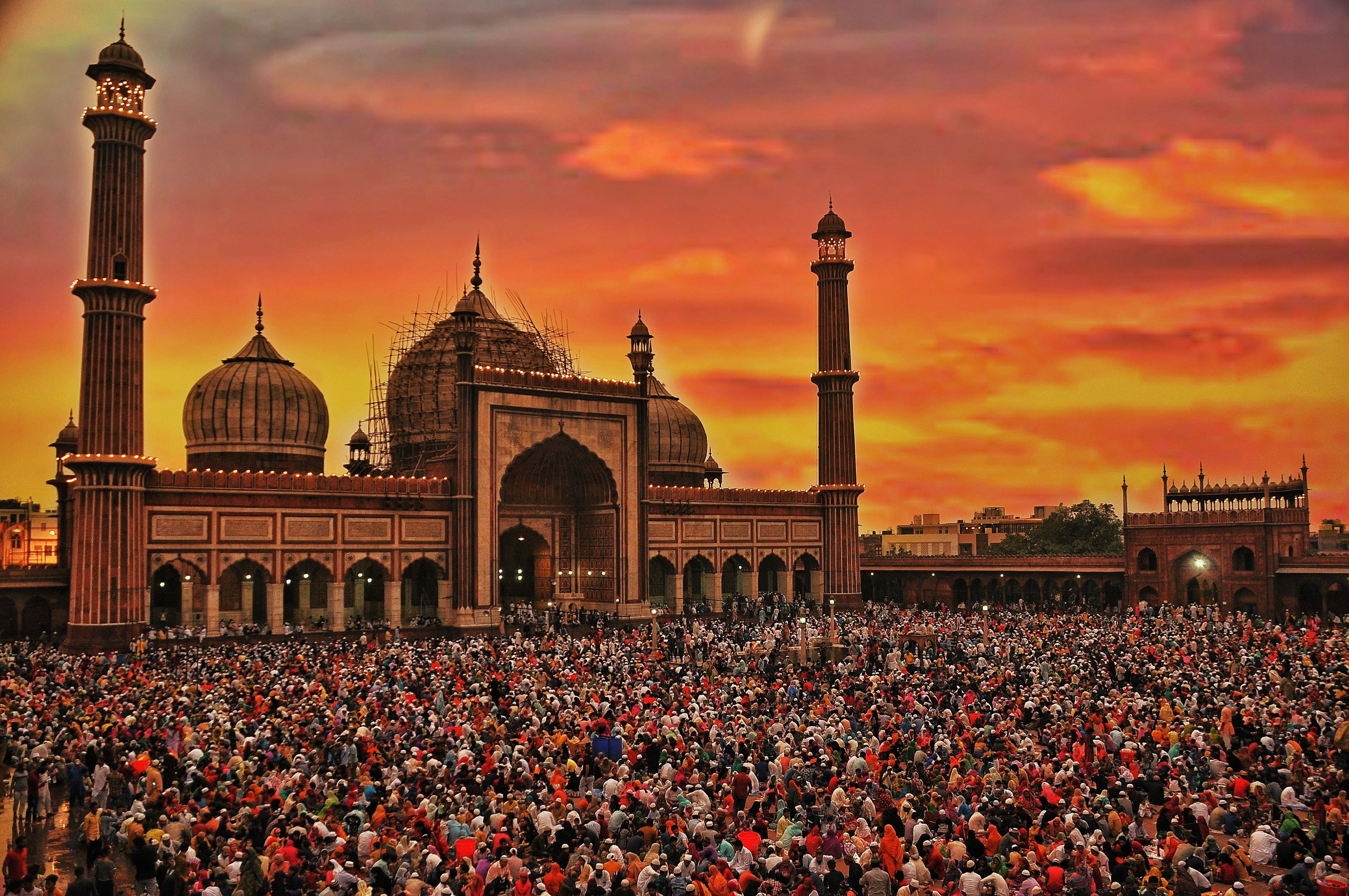 Delhi Temples and Spiritual Sites Tour – 6 Hours