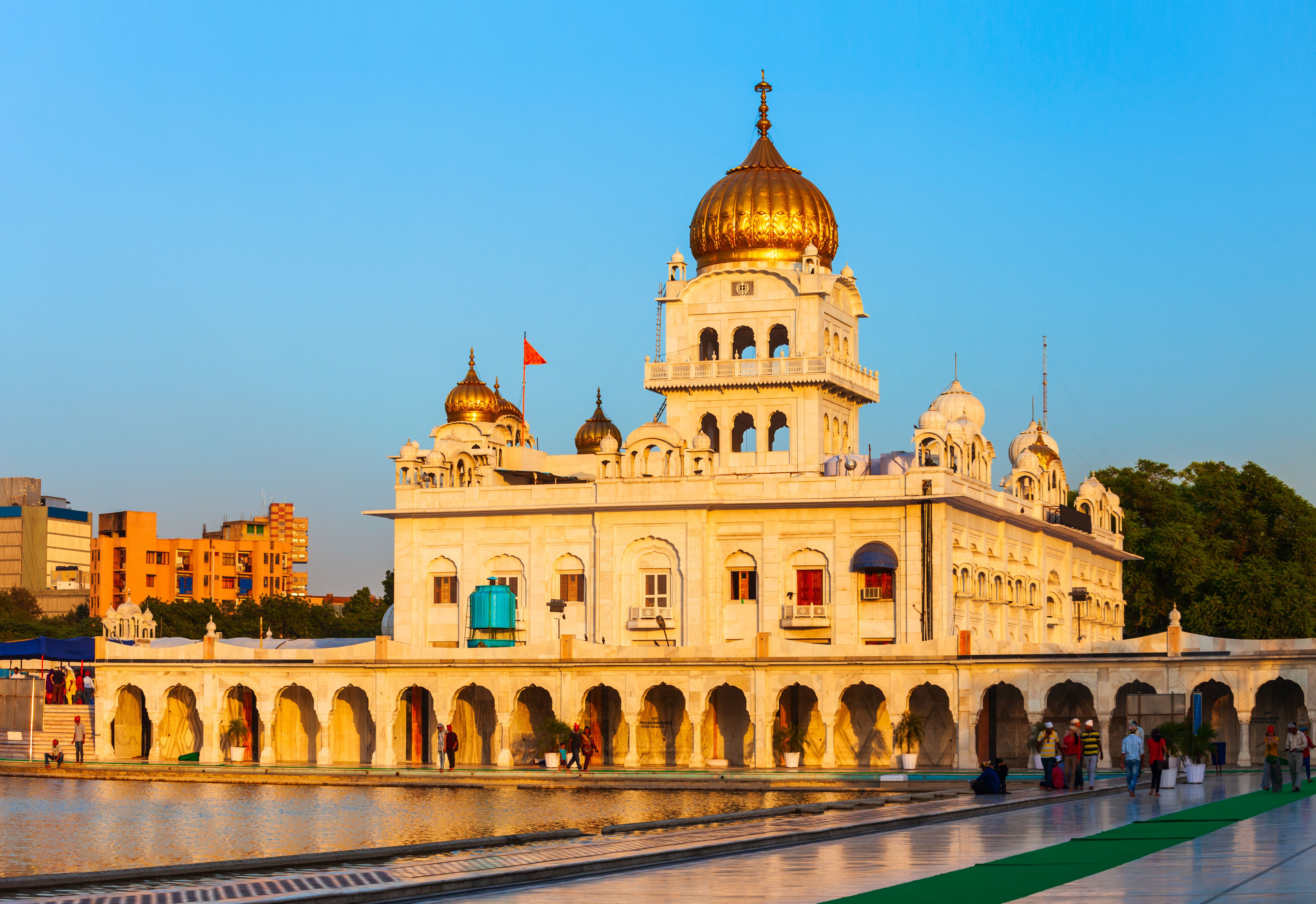 Delhi Temples and Spiritual Sites Tour – 6 Hours