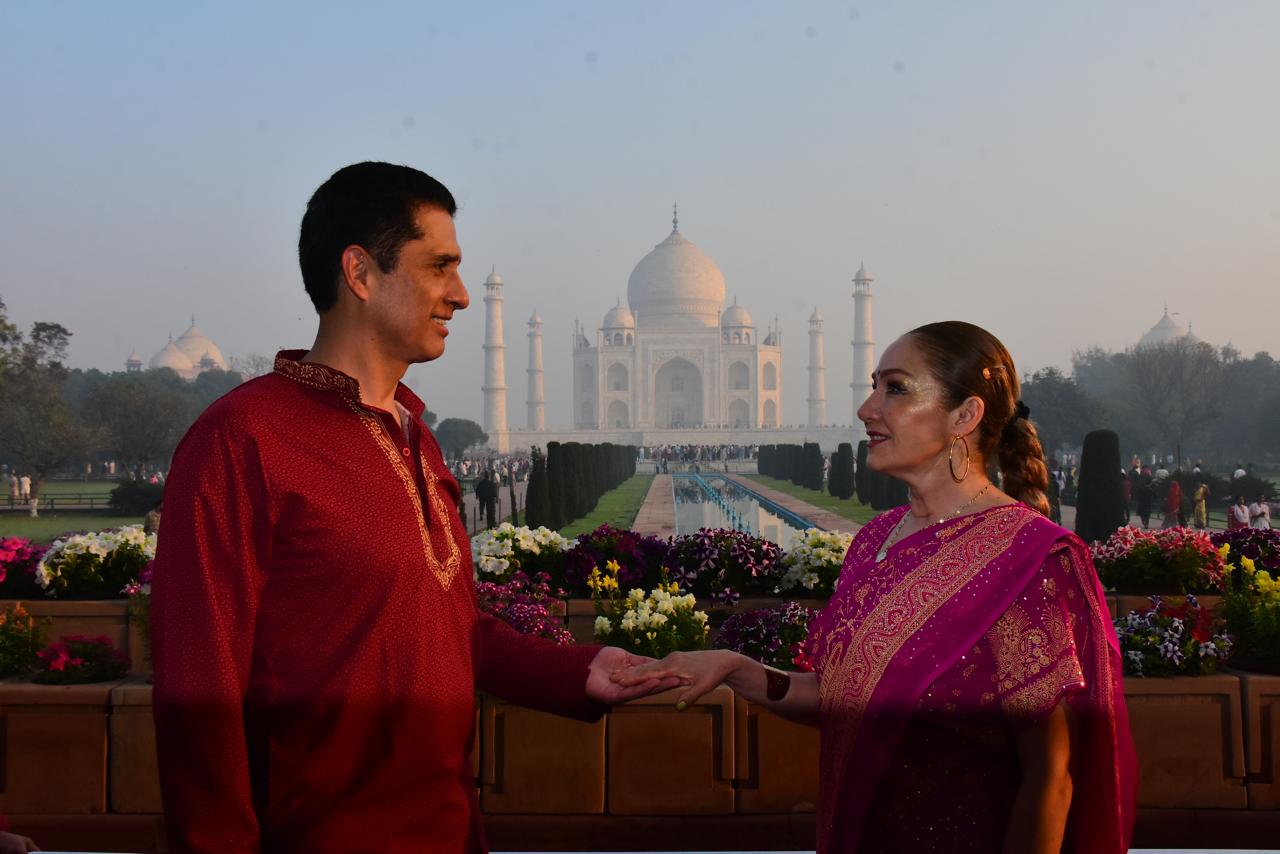 Sunrise Taj Mahal and Mathura Day Tour