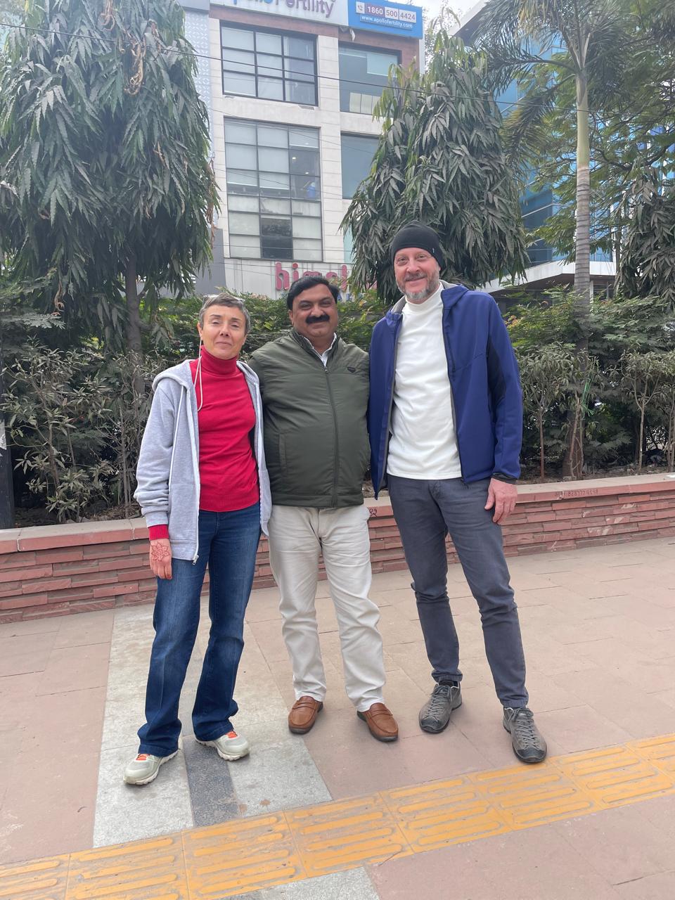 Delhi Temples and Spiritual Sites Tour – 6 Hours