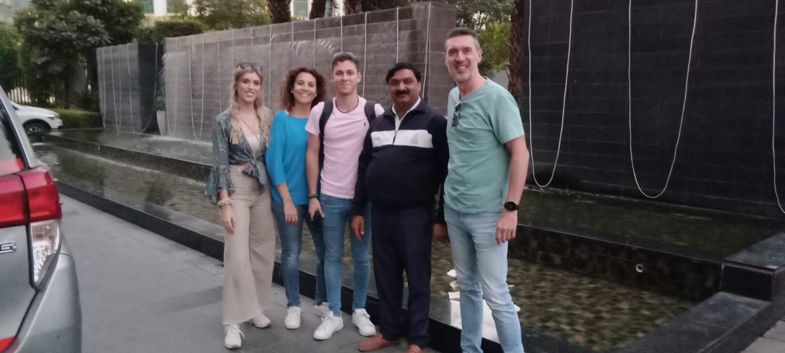 Delhi Temples and Spiritual Sites Tour – 6 Hours