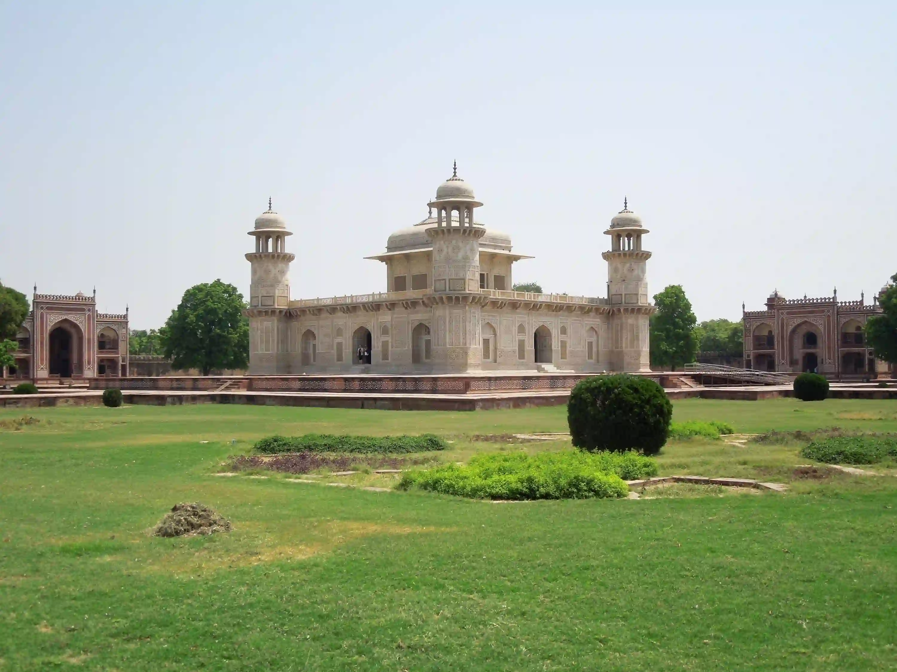 Taj Mahal Day tour from Delhi by Car